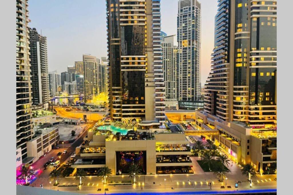Cayan Tower Luxury Apartment With Sea View Dubai Eksteriør billede